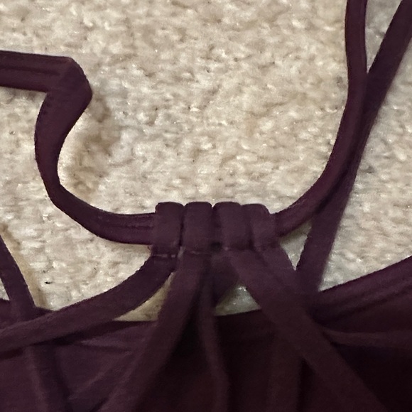 Fabletics Dash Seamless Bra II & Define Powerhold High-Waisted Leggings Burgundy - Picture 9 of 12